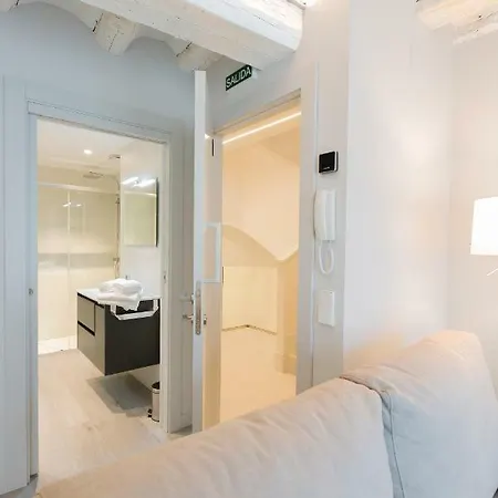 Apartamentos Turisticos - Papel Armado - Calle Caldereros 33 Tudela Extérieur photo
